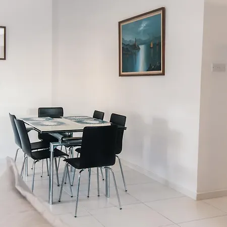 Apartment Afentrika City Larnaca